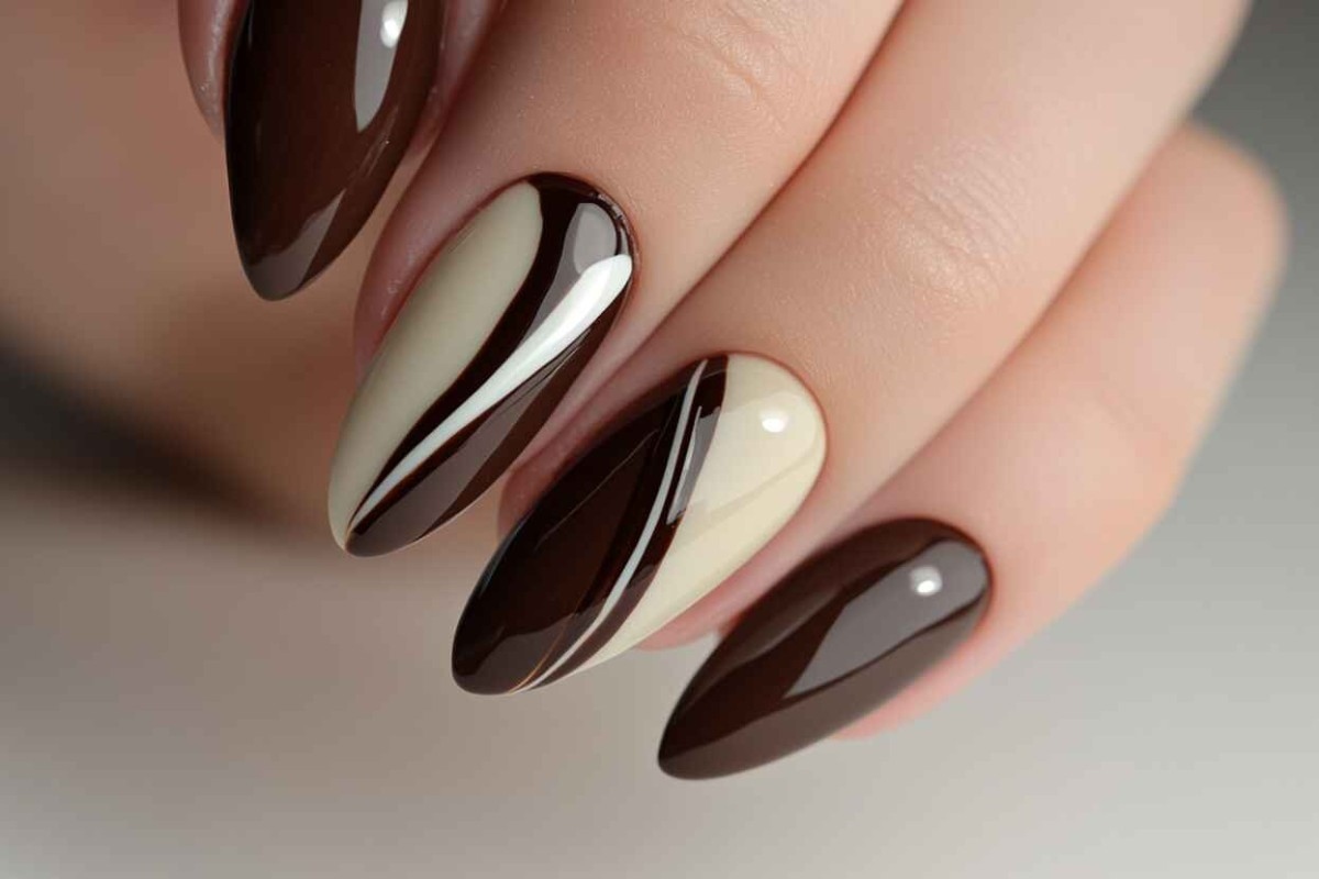 Nail art coreana effetto gelatina